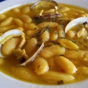 Fabes con almejas